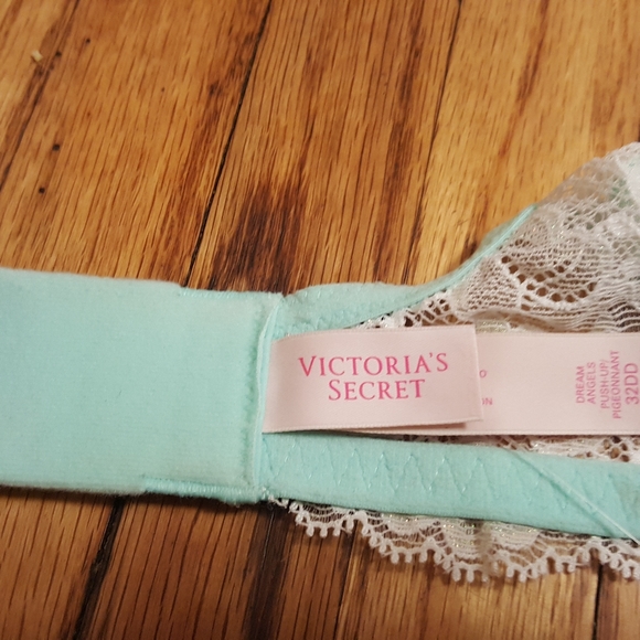 Victoria's Secret white lace turquoise bra 32DD - Picture 3 of 3